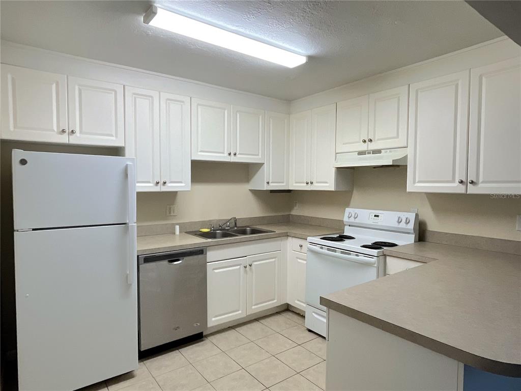 501 Southwest 75th Street, Unit G3 Gainesville, FL 32607 - Photo 7 of 24