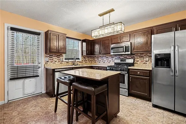 $365,000 | 3282 Eloise Drive, Powder Springs, GA 30127