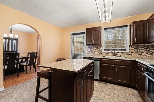 $365,000 | 3282 Eloise Drive, Powder Springs, GA 30127