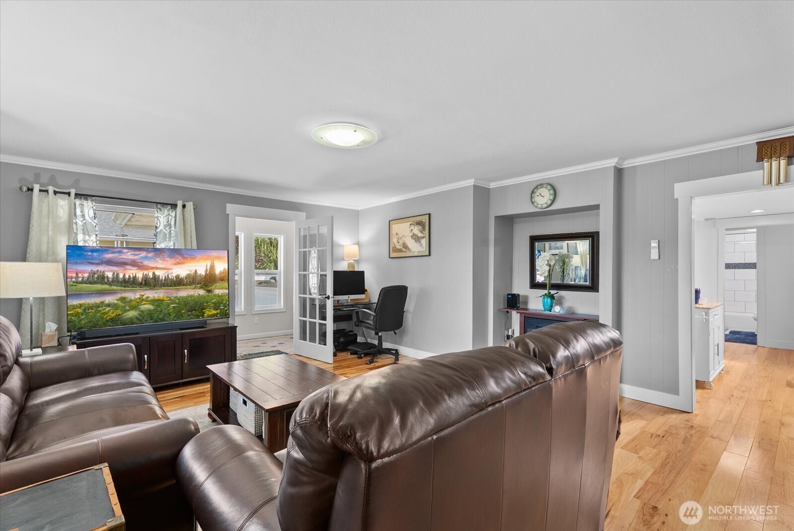 4240 South Rose Street Seattle, WA 98118 - Photo 6 of 26