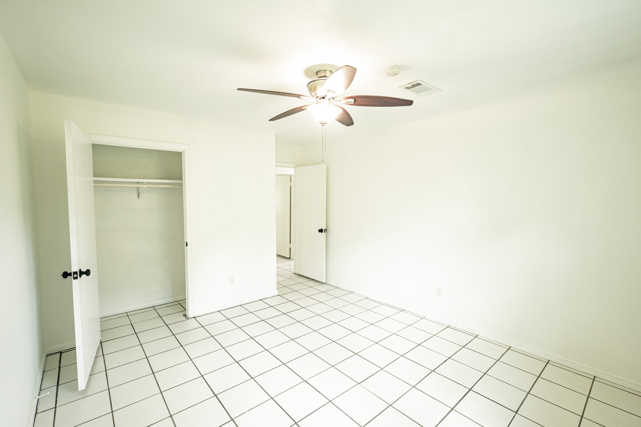 11819 South Ridgewood Circle Houston, TX 77071 - Photo 26 of 31