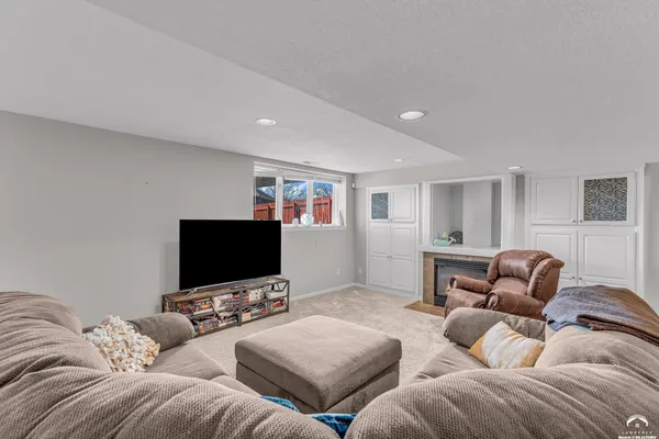 $529,900 | 2009 Carmel Drive, Lawrence, KS 66047