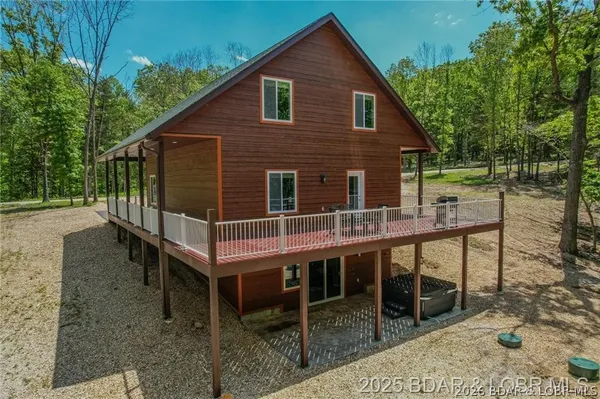 $725,000 | 530 Big Cedar Drive, Camdenton, MO 65020