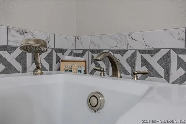 $725,000 | 530 Big Cedar Drive, Camdenton, MO 65020