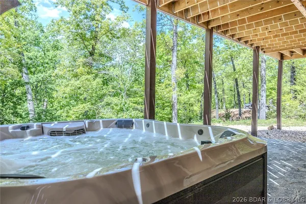 $725,000 | 530 Big Cedar Drive, Camdenton, MO 65020