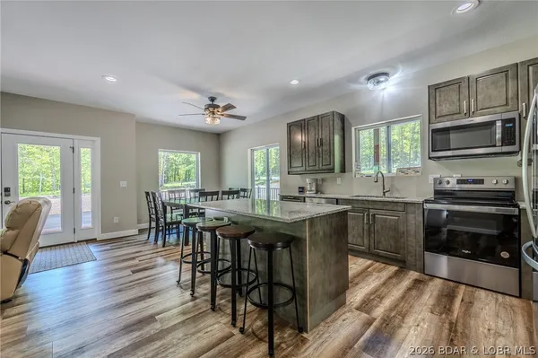 $725,000 | 530 Big Cedar Drive, Camdenton, MO 65020