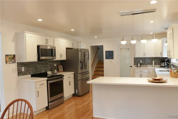 $475,000 | 100 Gifford Parkway, Syracuse, NY 13214