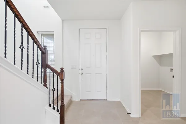 $2,600 | 7812 Song Sparrow Dr., Austin, TX 78744