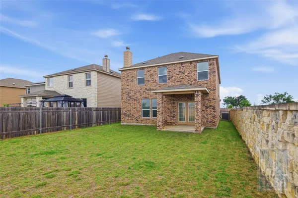 $2,600 | 7812 Song Sparrow Dr., Austin, TX 78744