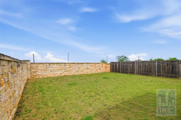 $2,600 | 7812 Song Sparrow Dr., Austin, TX 78744