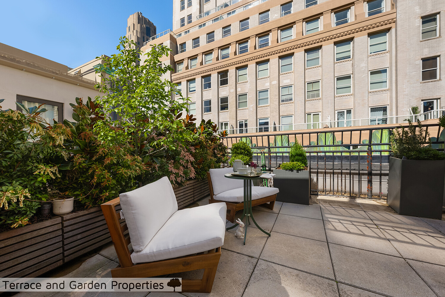 25 Broad Street, Unit PH2D Manhattan, NY 10004 - Photo 13 of 21 a building outdoor space with patio furniture