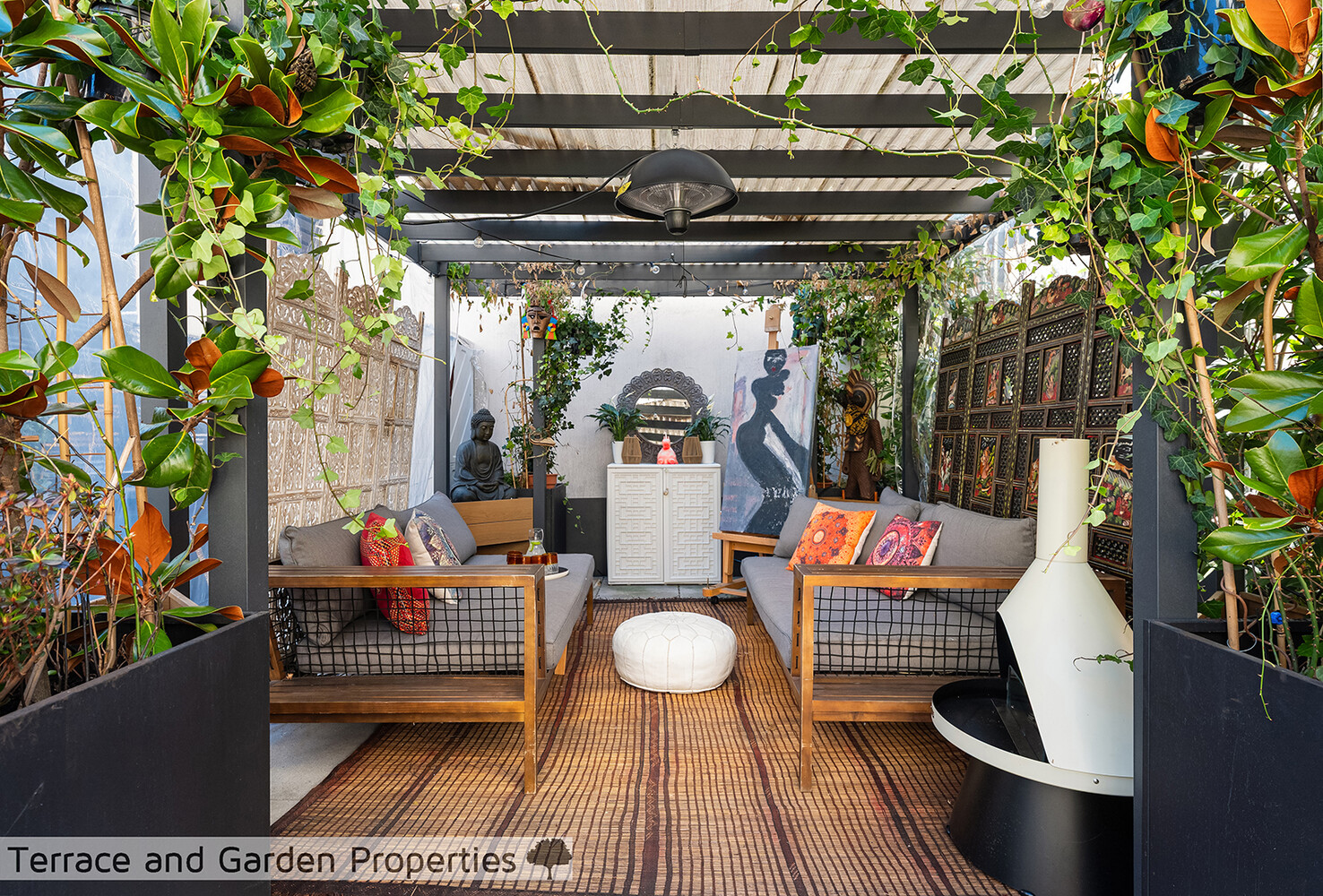 25 Broad Street, Unit PH2D Manhattan, NY 10004 - Photo 4 of 21 a view of outdoor seating space