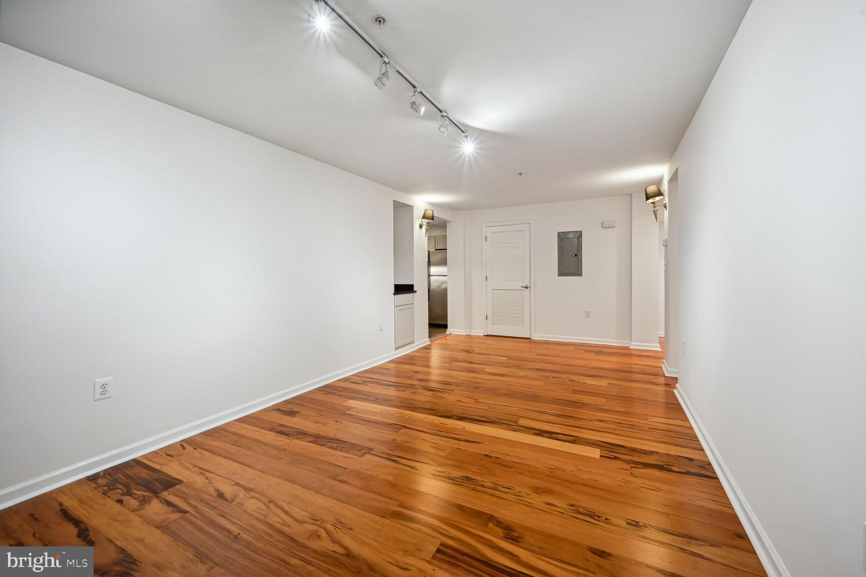 2627 Adams Mill Road Northwest, Unit T4 Washington, DC 20009 - Photo 3 of 12 Gallery Image 3