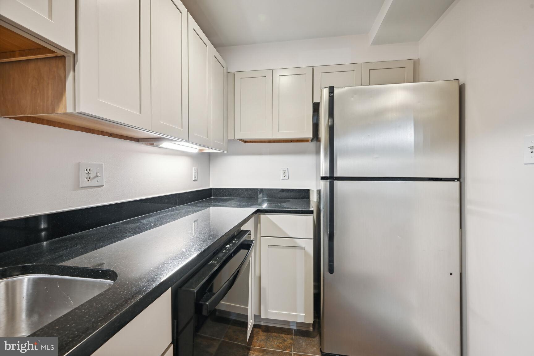 2627 Adams Mill Road Northwest, Unit T4 Washington, DC 20009 - Photo 6 of 12 Gallery Image 6