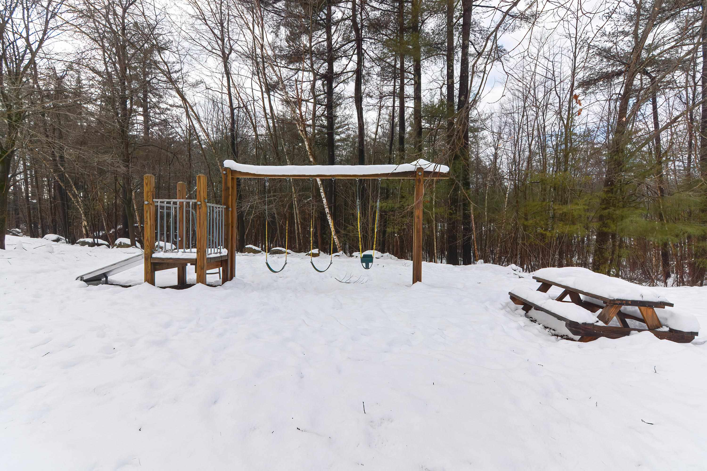 2 Maple Ridge Drive, Unit 15 Merrimack, NH 03054 - Photo 33 of 38