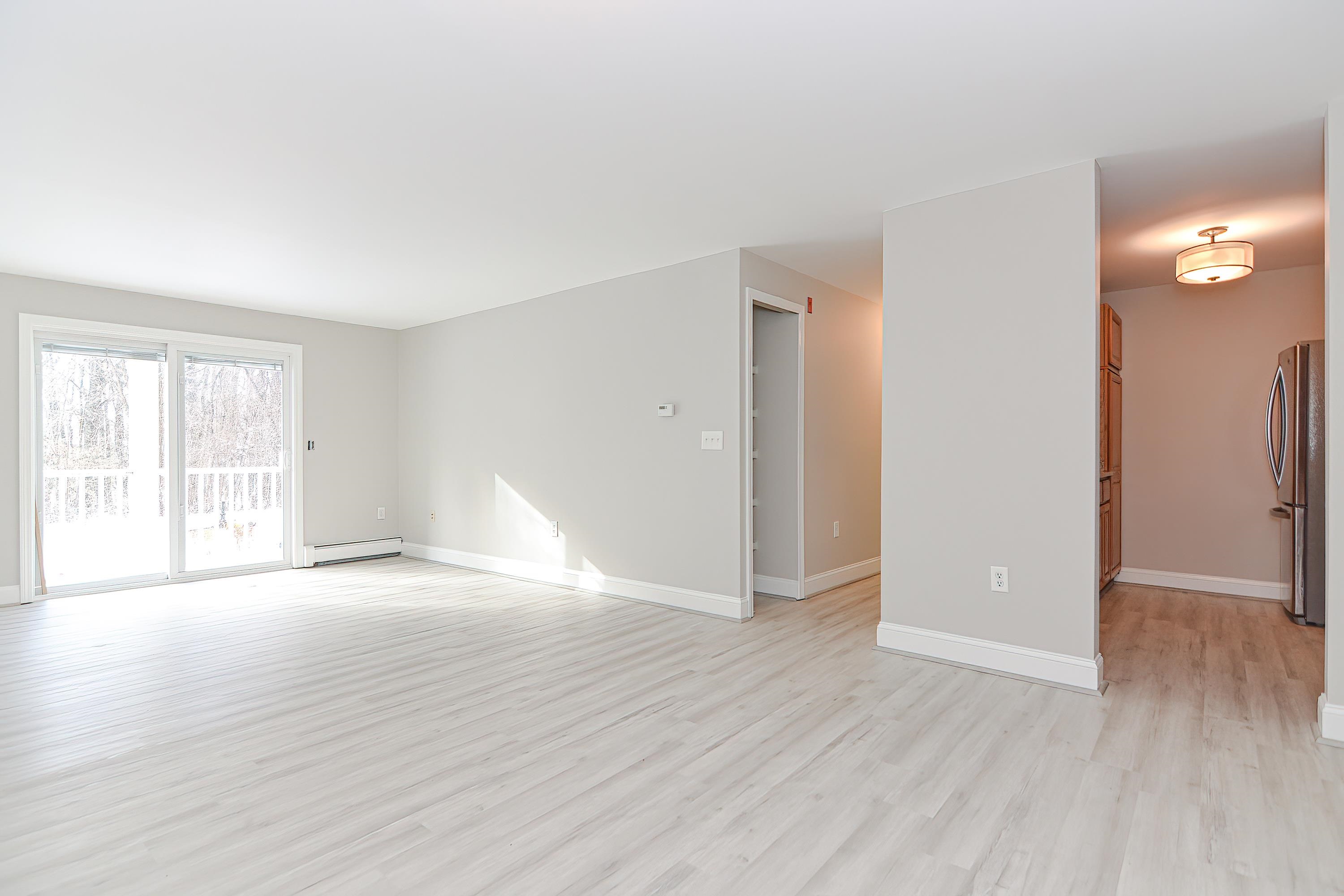 2 Maple Ridge Drive, Unit 15 Merrimack, NH 03054 - Photo 7 of 38