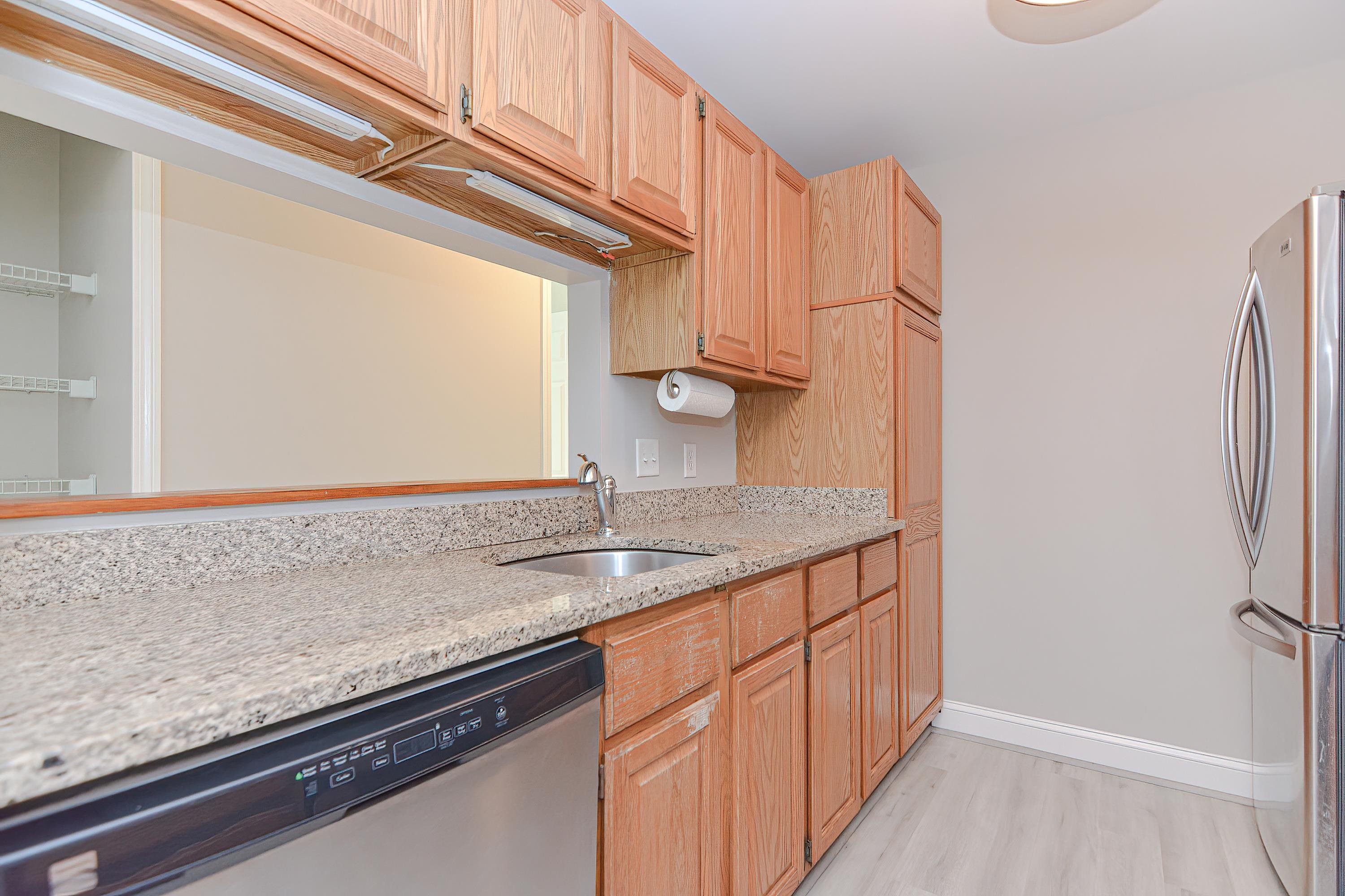 2 Maple Ridge Drive, Unit 15 Merrimack, NH 03054 - Photo 8 of 38