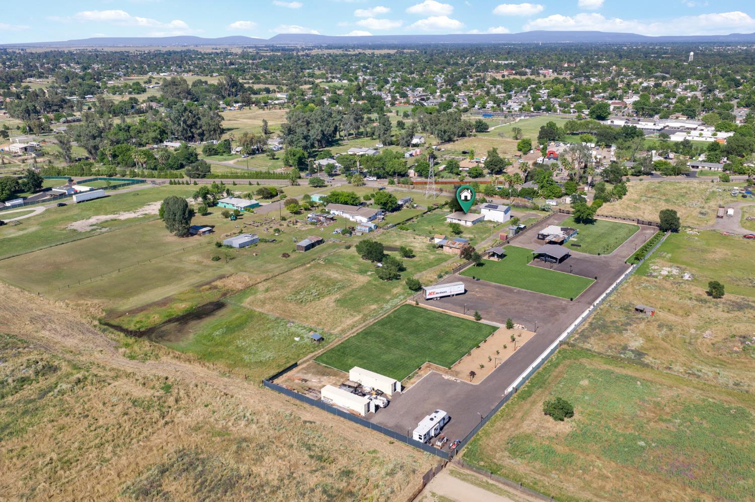 6515 West 4th Street Rio Linda, CA 95673 - Photo 91 of 97 an aerial view of a residential houses with outdoor space
