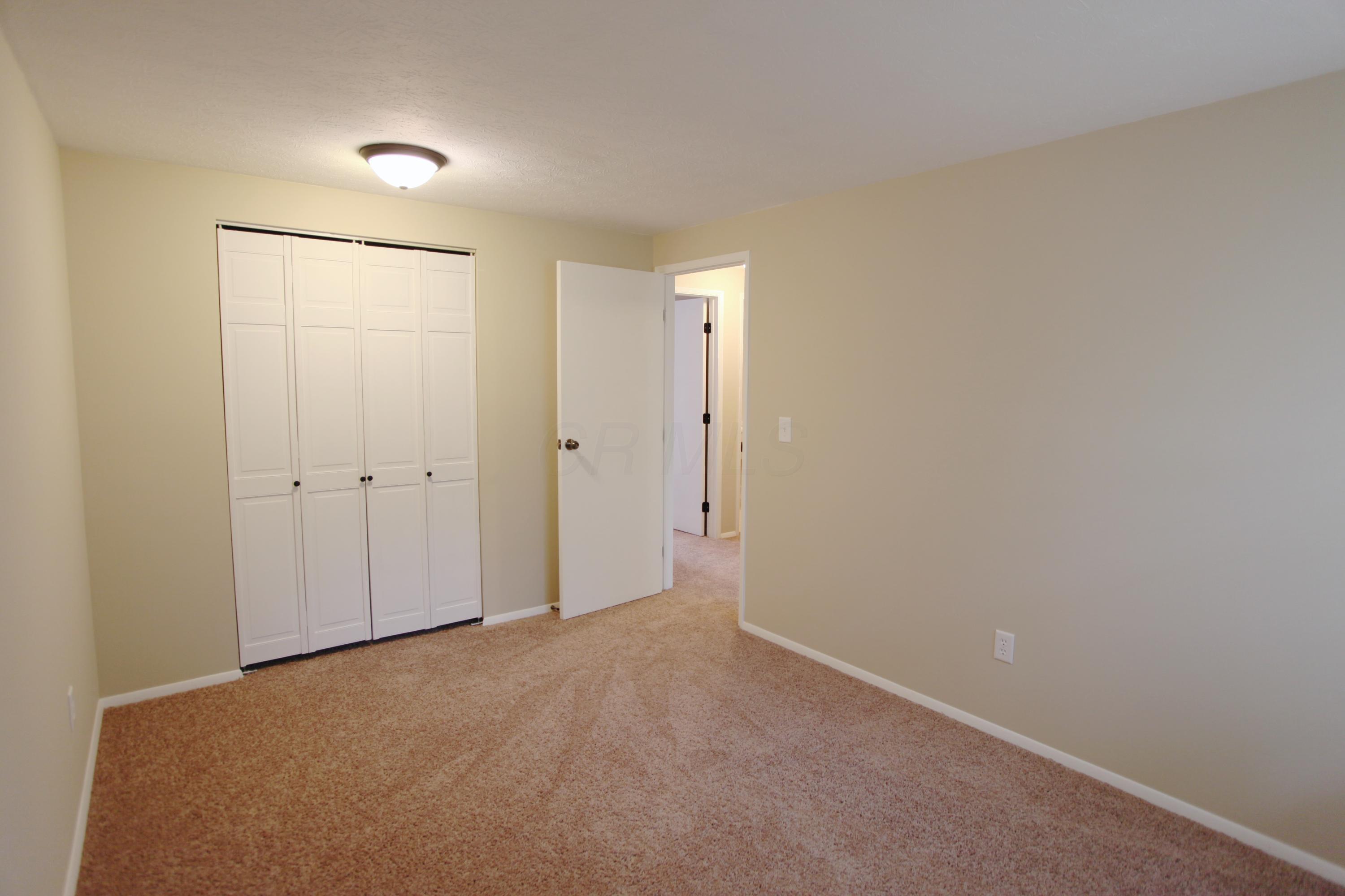 2127 Brookfield Road Columbus, OH 43229 - Photo 11 of 21 Gallery Image 11