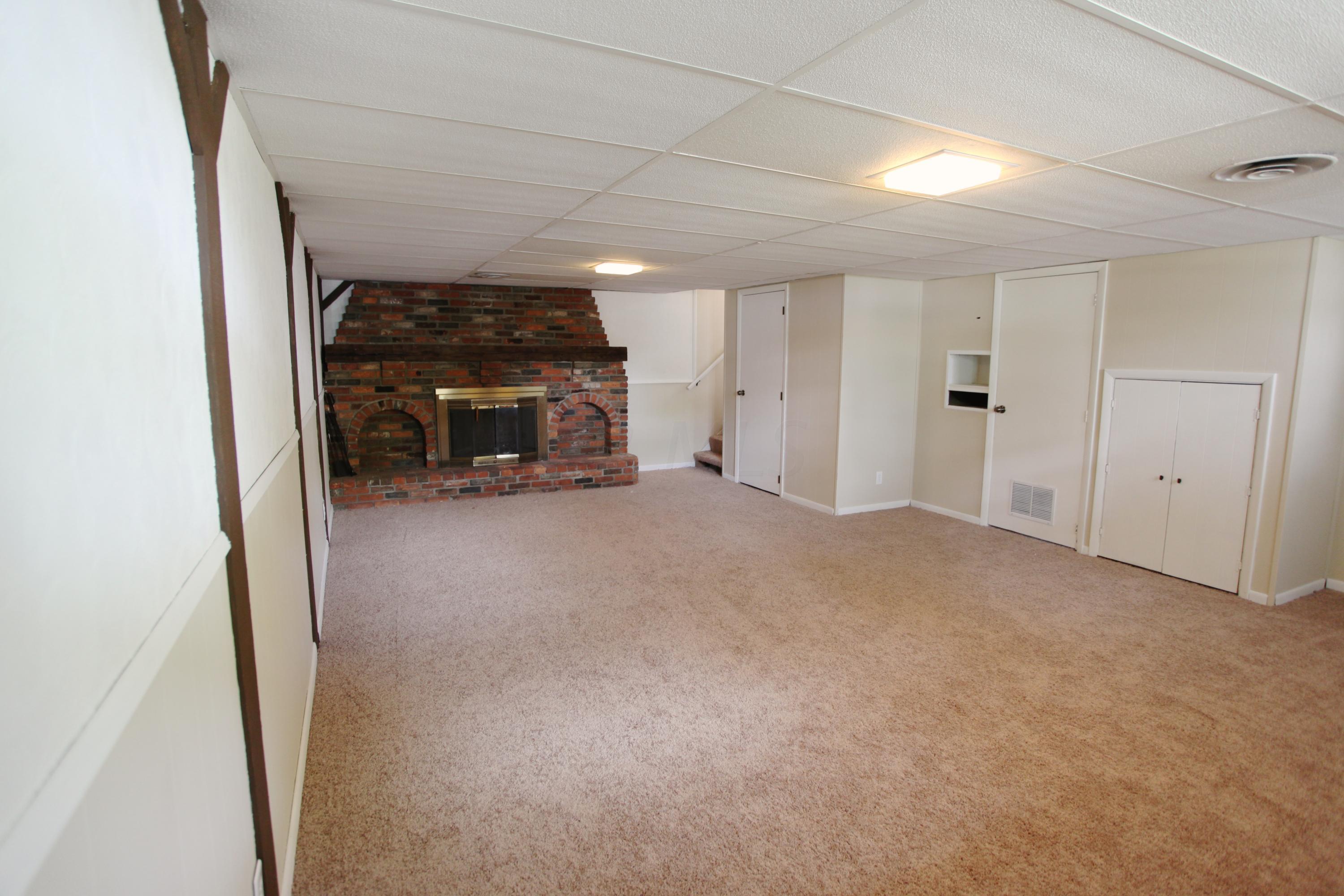 2127 Brookfield Road Columbus, OH 43229 - Photo 13 of 21 Gallery Image 13