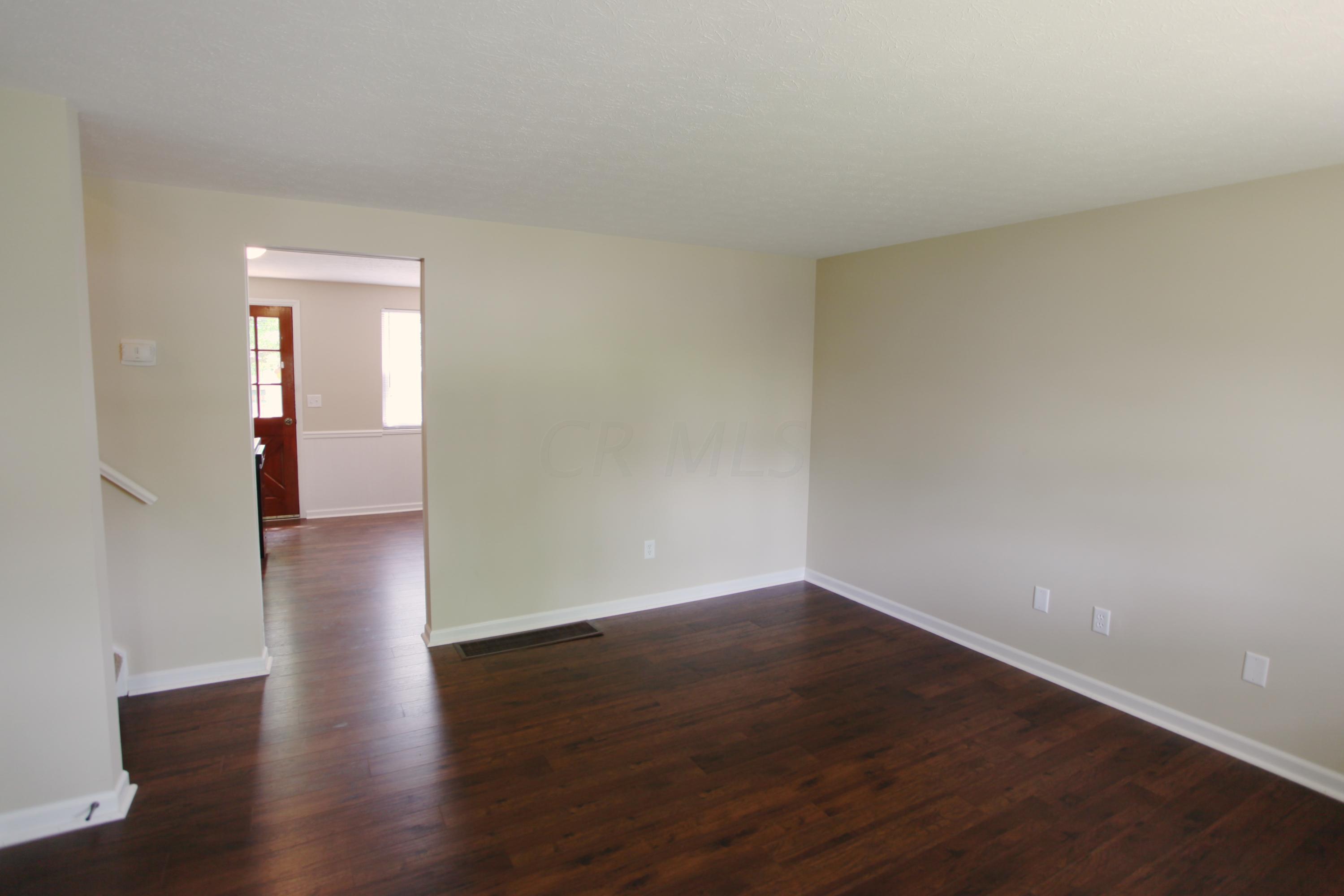 2127 Brookfield Road Columbus, OH 43229 - Photo 2 of 21 Gallery Image 2