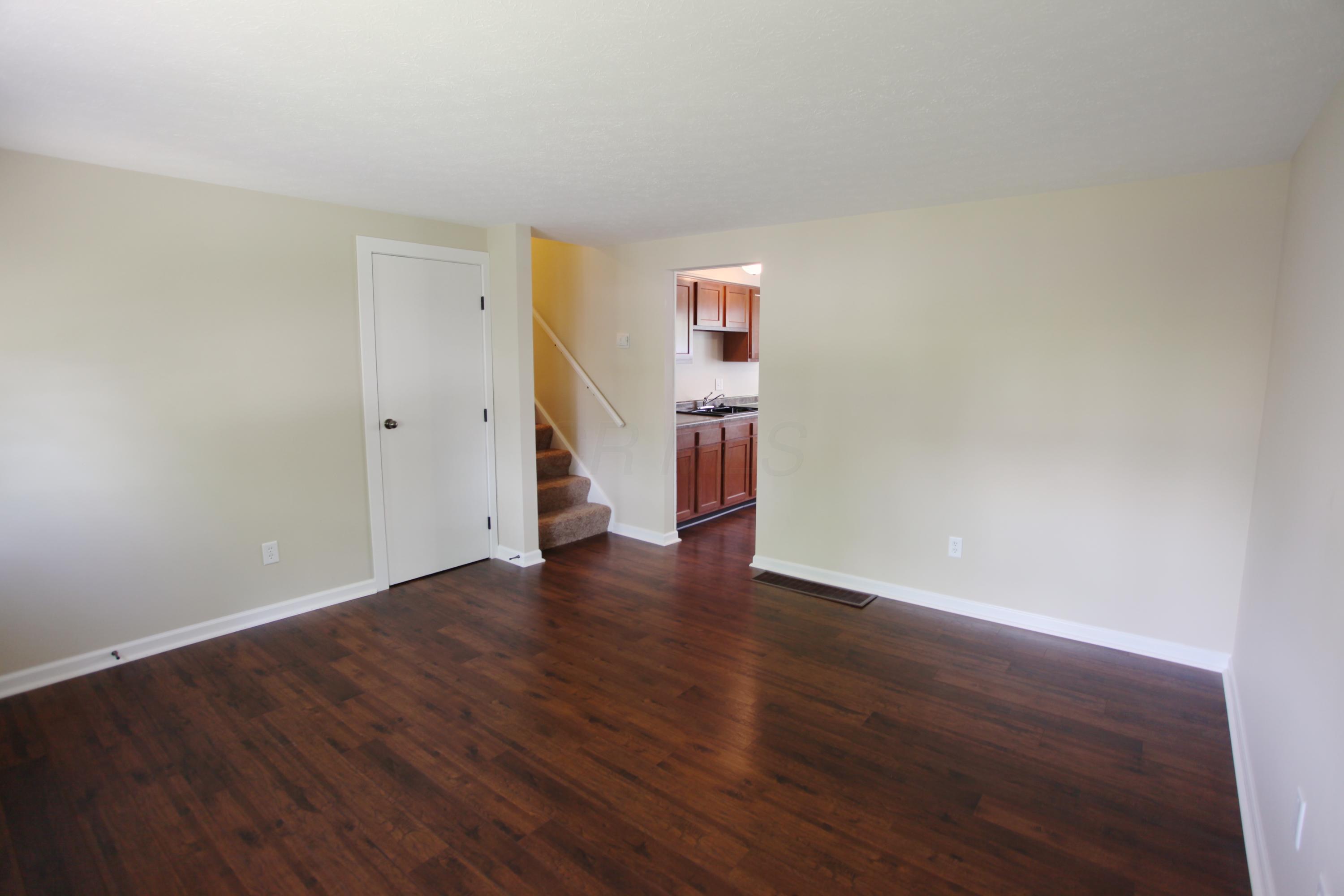 2127 Brookfield Road Columbus, OH 43229 - Photo 3 of 21 Gallery Image 3