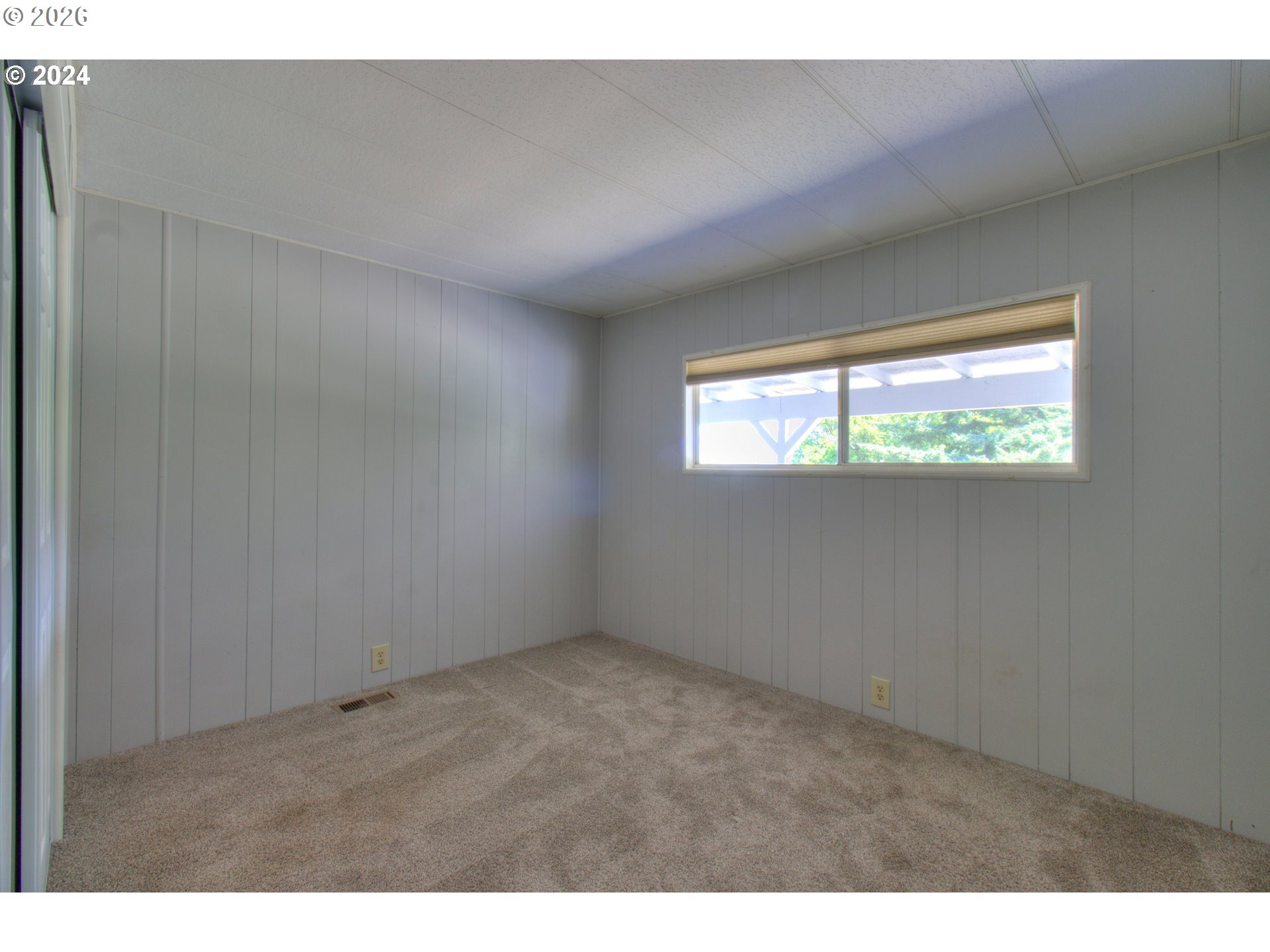 95171 Vista Loop Gold Beach, OR 97444 - Photo 14 of 35 a view of an empty room with a window