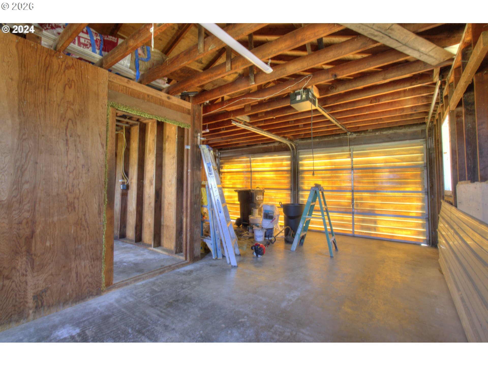 95171 Vista Loop Gold Beach, OR 97444 - Photo 25 of 35 a view of a room with gym equipment