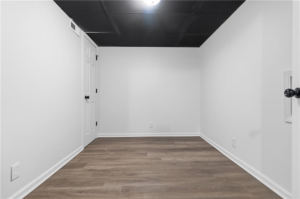 6015 Hauser Street Shawnee, KS 66216 - Photo 23 of 34