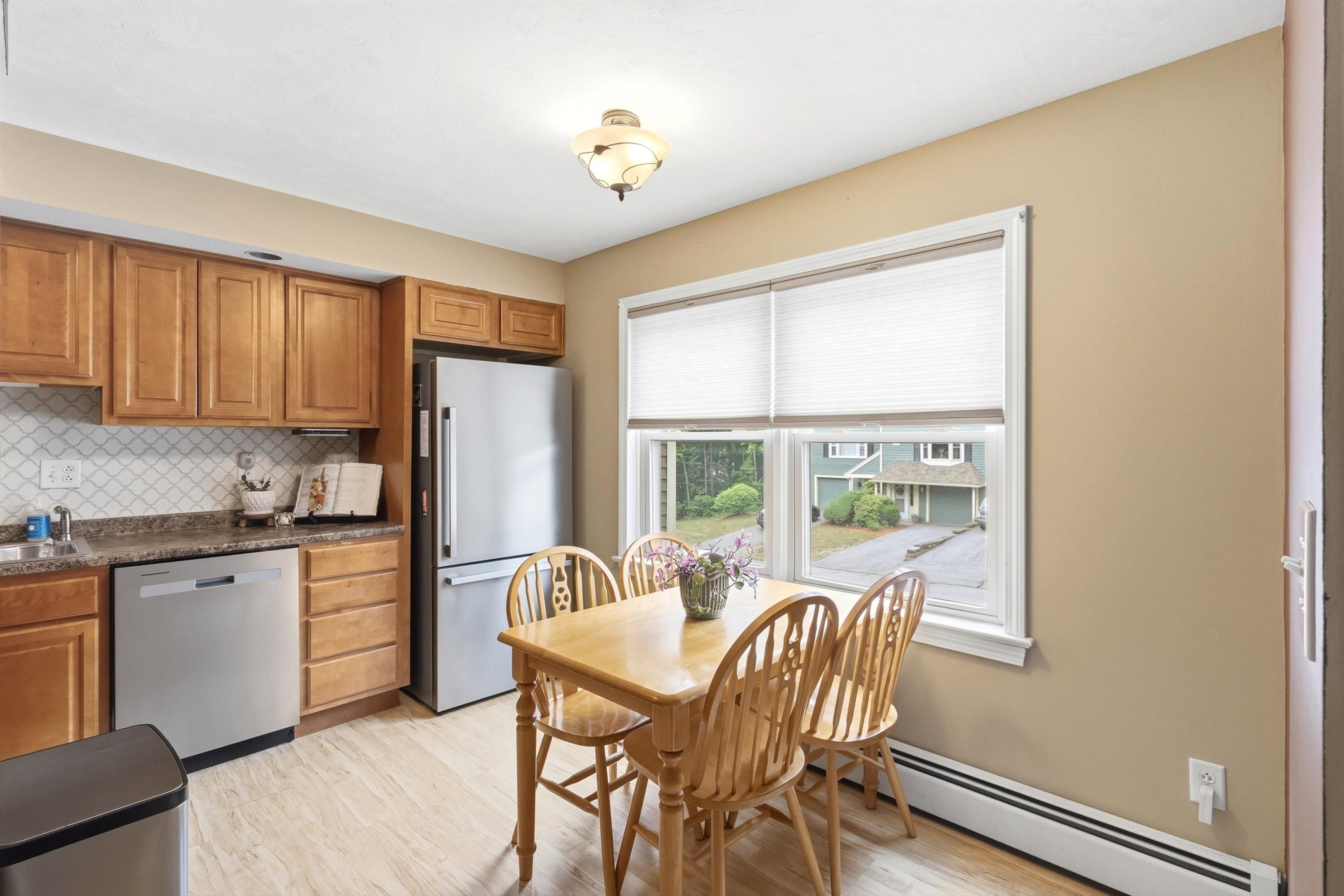 12 Walnut Circle Merrimack, NH 03054 - Photo 10 of 30 Gallery Image 10