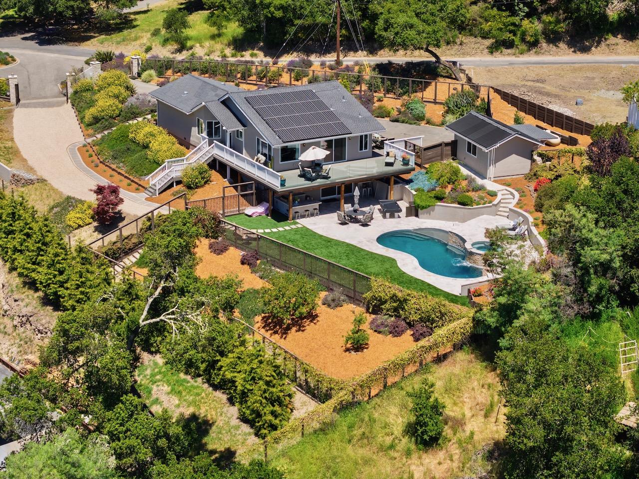 520 Sand Hill Road Scotts Valley, CA 95066 - Photo 9 of 137 Gallery Image 9