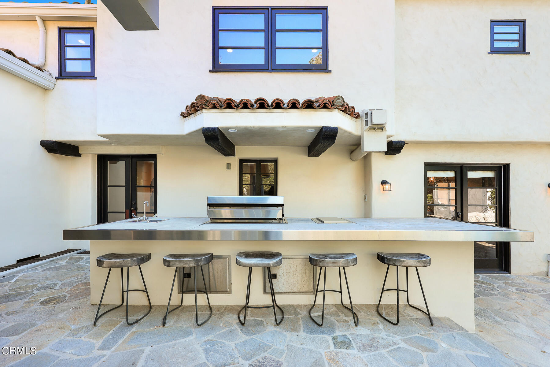 431 Prospect Circle South Pasadena, CA 91030 - Photo 13 of 20 a view of a kitchen with a table and chairs in it