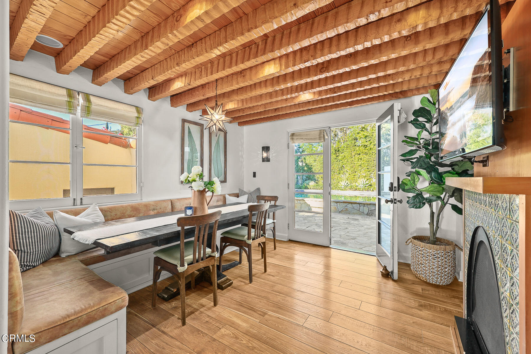 431 Prospect Circle South Pasadena, CA 91030 - Photo 7 of 20 a dining room with furniture window and wooden floor