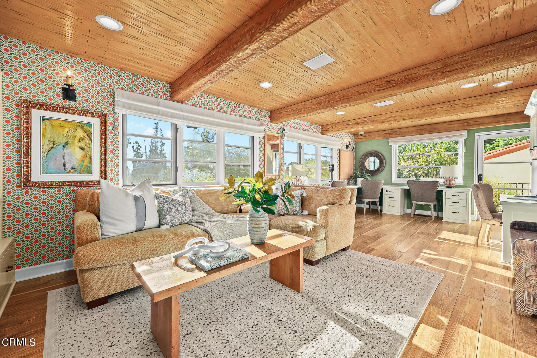431 Prospect Circle South Pasadena, CA 91030 - Photo 8 of 20 a living room with furniture and a table