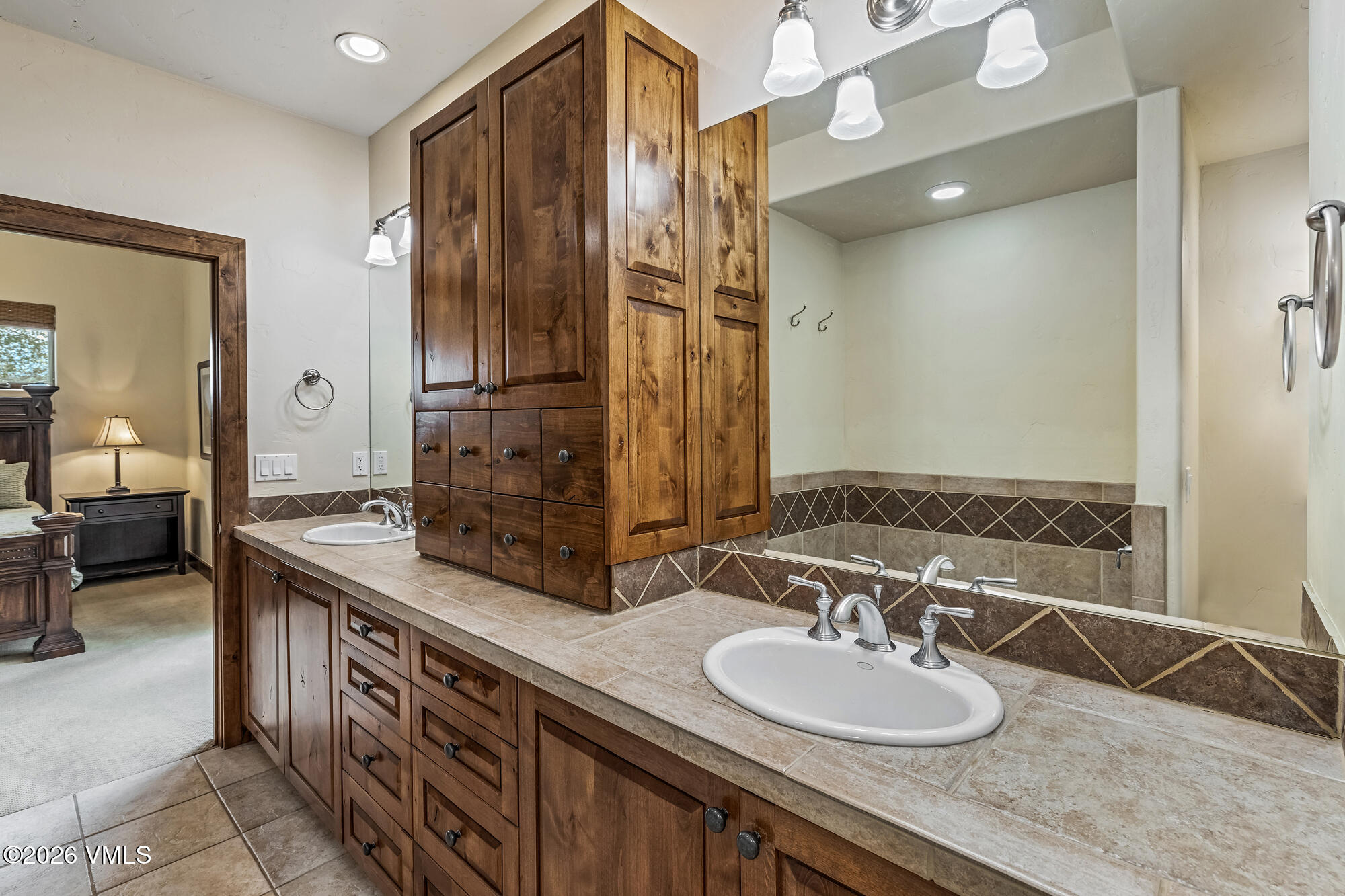 3038 West Wildridge Road, Unit D Avon, CO 81620 - Photo 7 of 14 7. Primary Bathroom