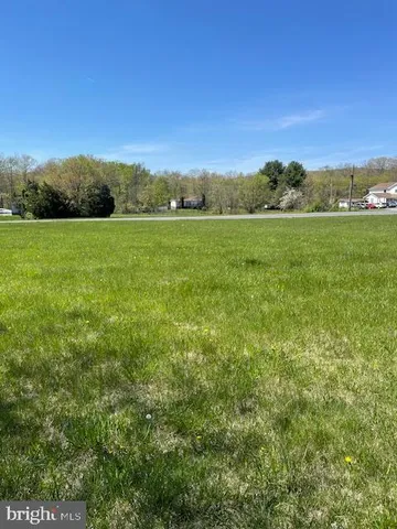a view of an outdoor space and a yard