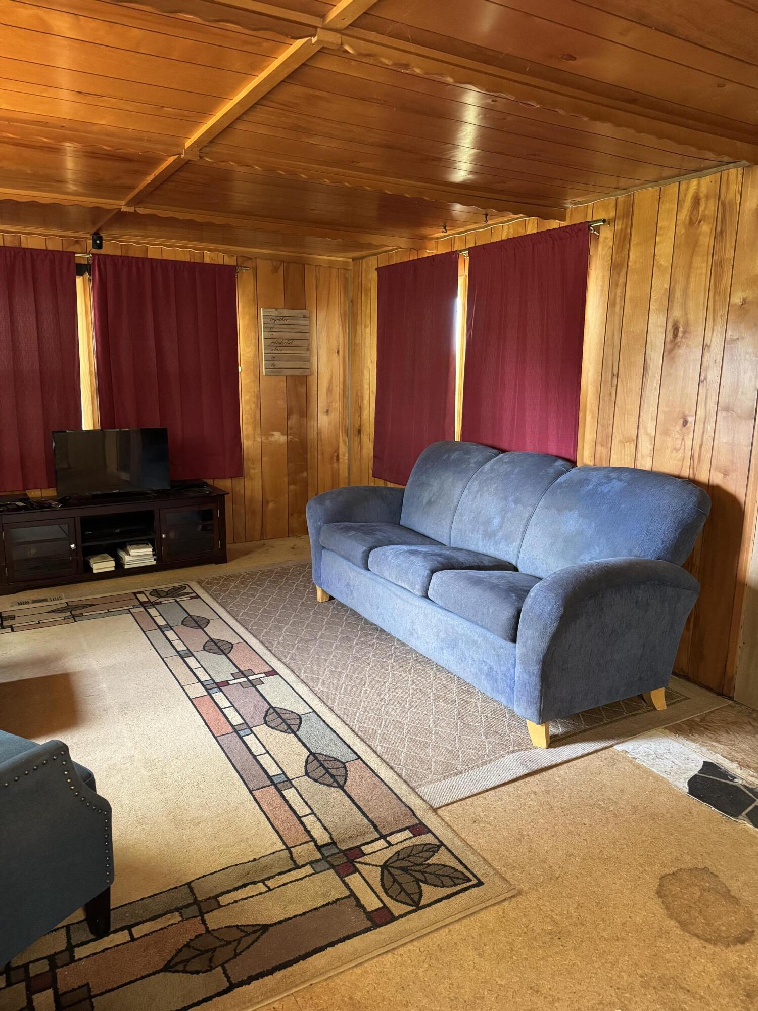5471 East Free Soil Road Free Soil, MI 49411 - Photo 4 of 46 Living Room