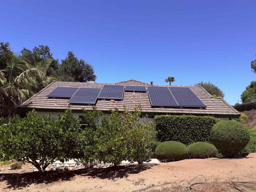 524 Rosvall Drive Fallbrook, CA 92028 - Photo 18 of 77
