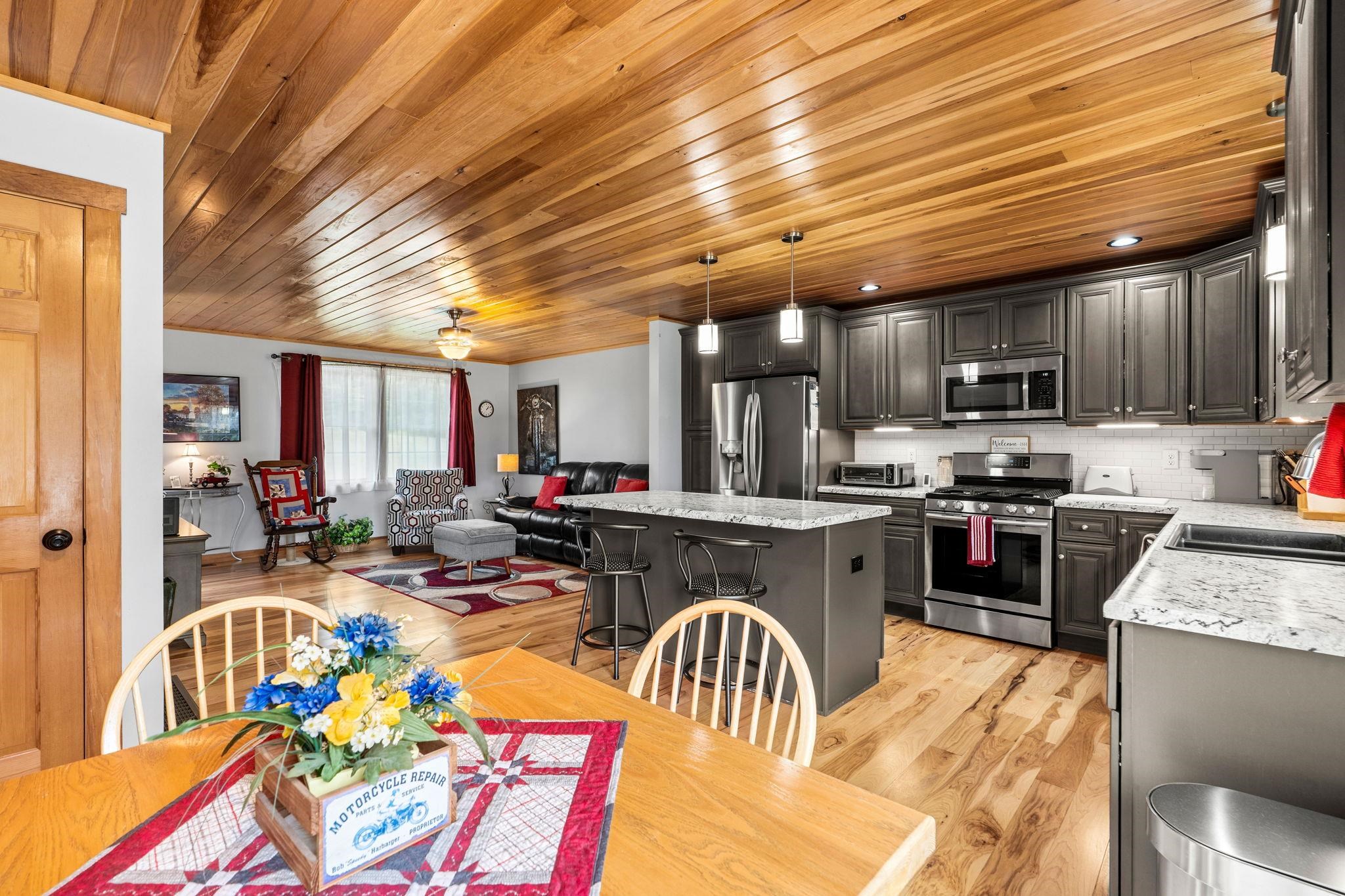 20 Pasture Road Auburn, NH 03032 - Photo 11 of 41 Gallery Image 11