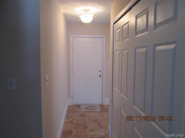 3051 Eastern Avenue Rochester, MI 48307 - Photo 12 of 30 door.jpg