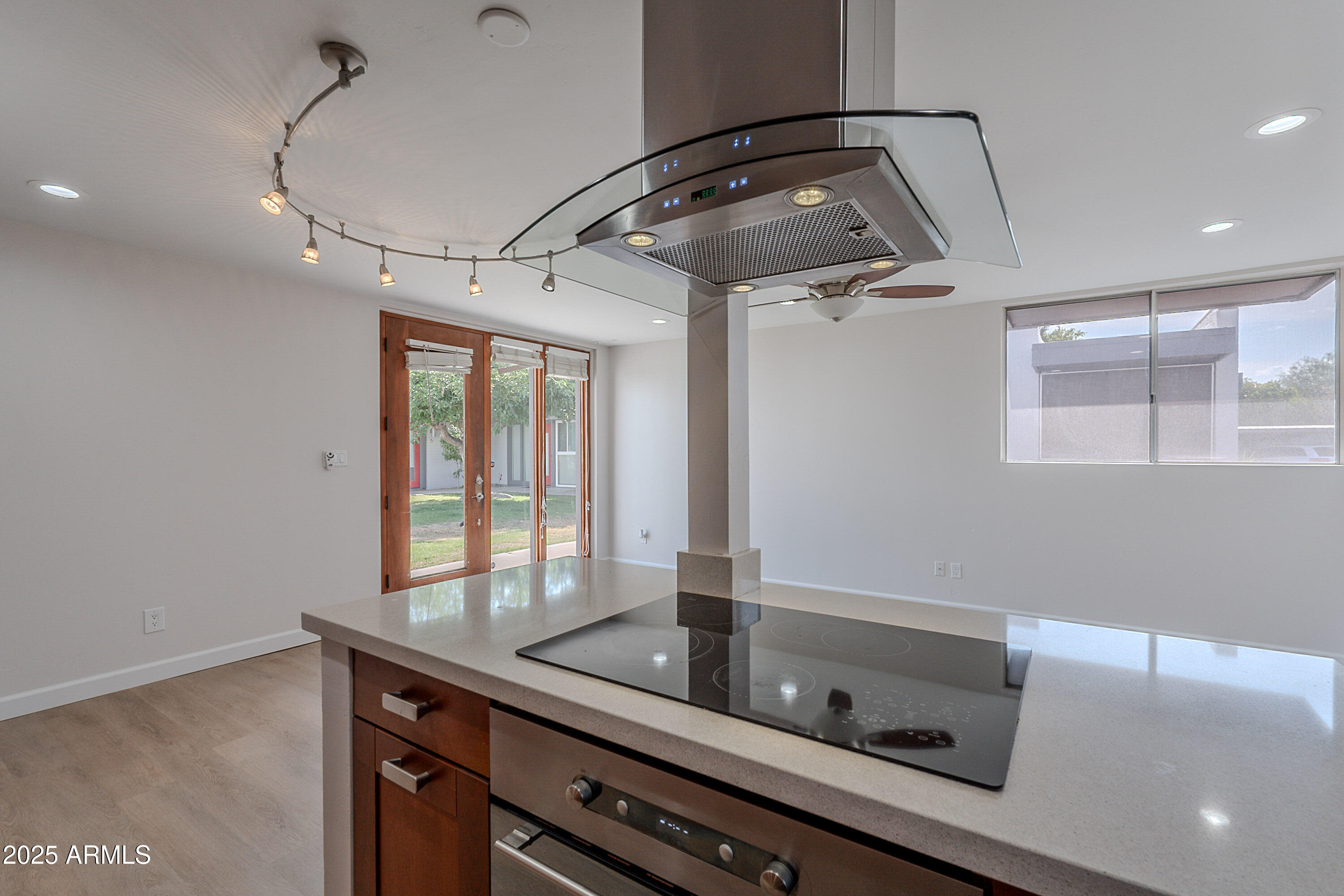 4206 North 38th Street, Unit 1 Phoenix, AZ 85018 - Photo 7 of 14 38th-15