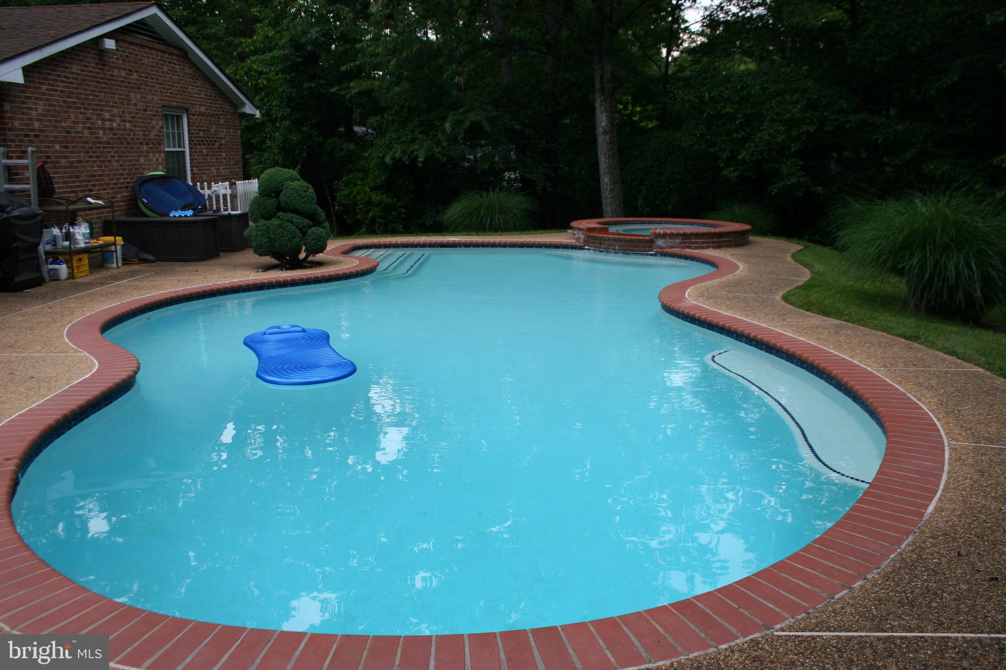 6506 Shamrock Road Manassas, VA 20112 - Photo 2 of 64 Swim laps most of the year with propane heated