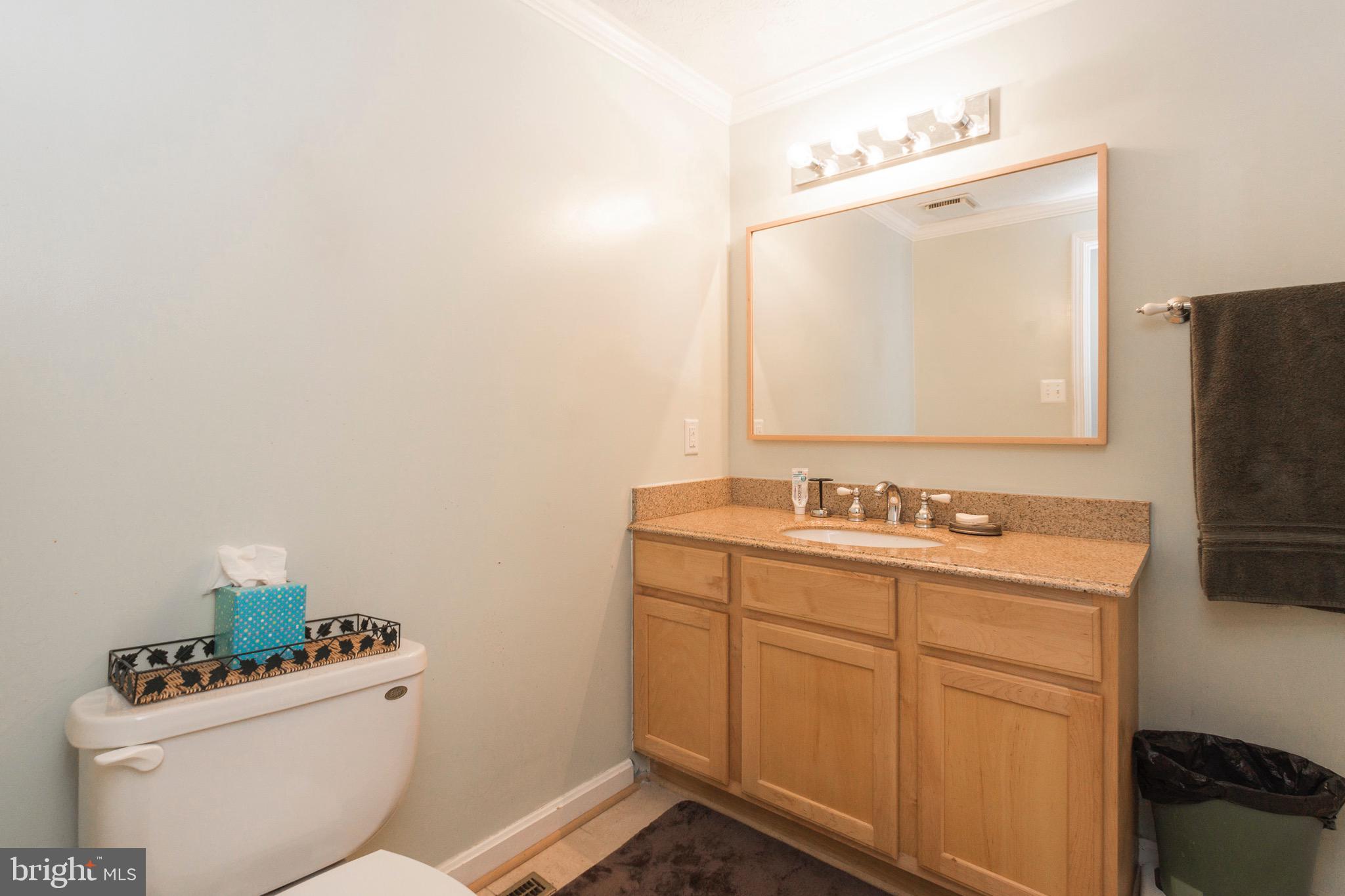 6506 Shamrock Road Manassas, VA 20112 - Photo 30 of 64 Updated bath