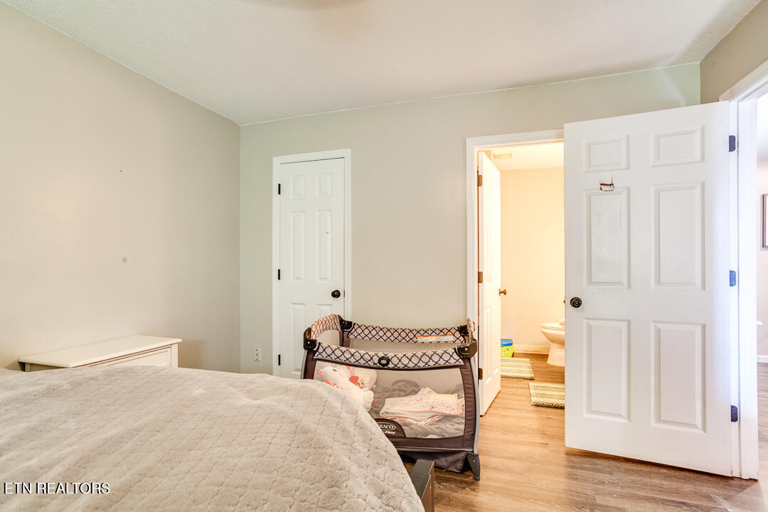 8074 Intervale Way Powell, TN 37849 - Photo 15 of 26 016241130-1-8074IntervaleWayPowellTn-SCR