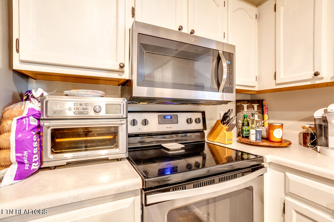 8074 Intervale Way Powell, TN 37849 - Photo 5 of 26 007241130-1-8074IntervaleWayPowellTn-SCR