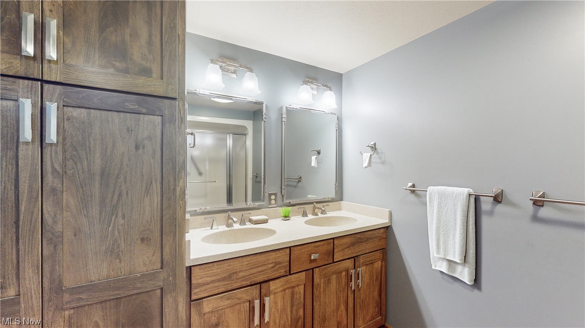 3435 Stimson Road Barberton, OH 44203 - Photo 19 of 39