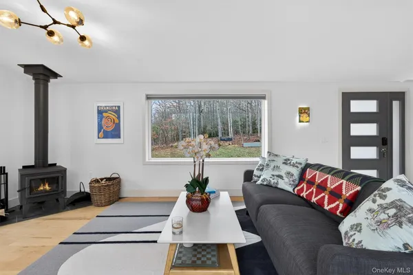 $525,000 | 119 Lenni Lenape Road, Narrowsburg, NY 12764