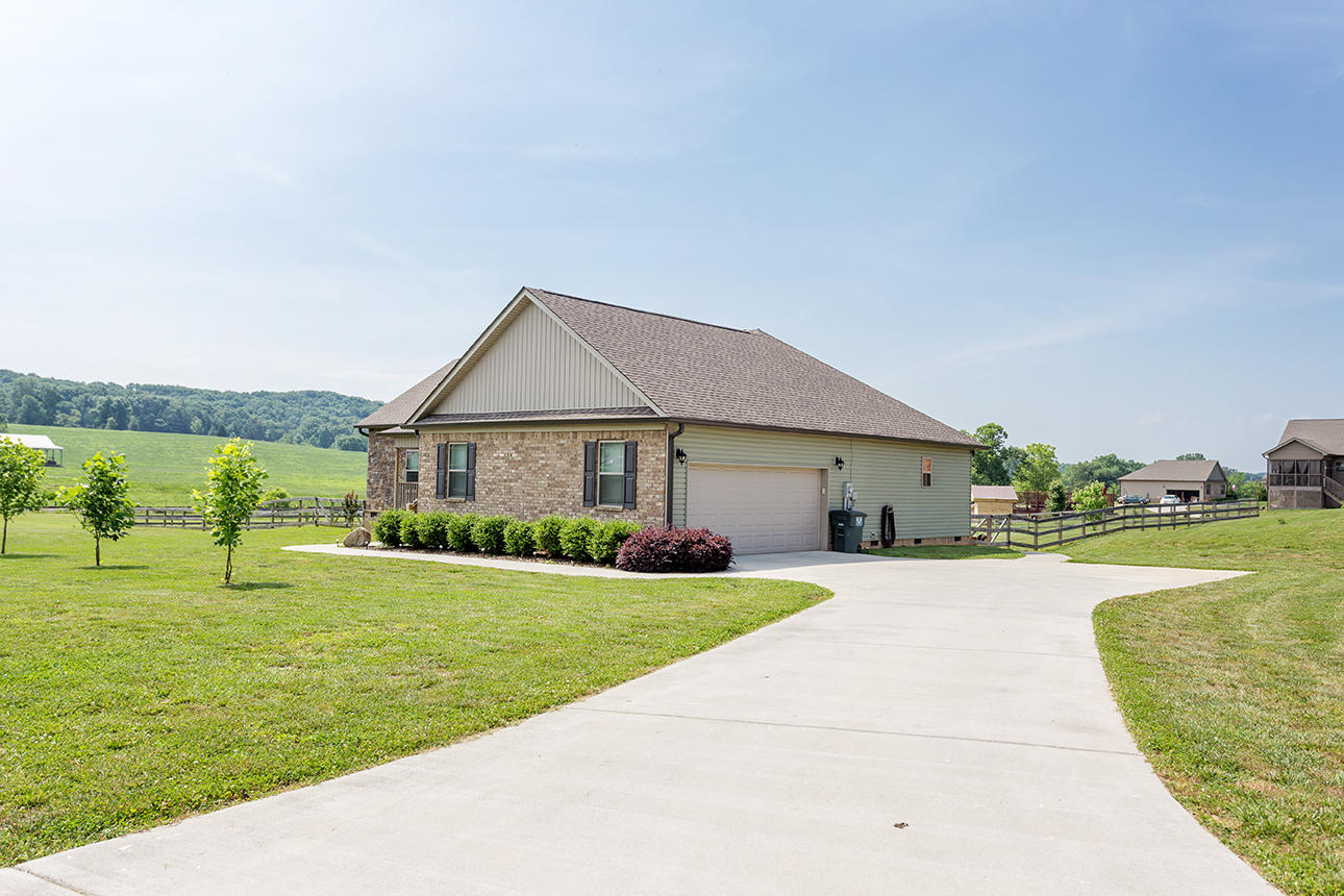 7043 Blue Springs Road Cleveland, TN 37311 - Photo 3 of 32 img_5654