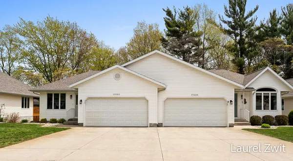 $330,000 | 17020 Grandview Drive, Spring Lake, MI 49456