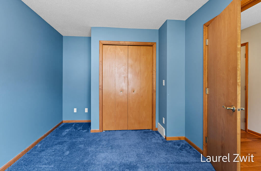 17020 Grandview Drive Spring Lake, MI 49456 - Photo 12 of 42 17020GrandviewDr-12LoRes